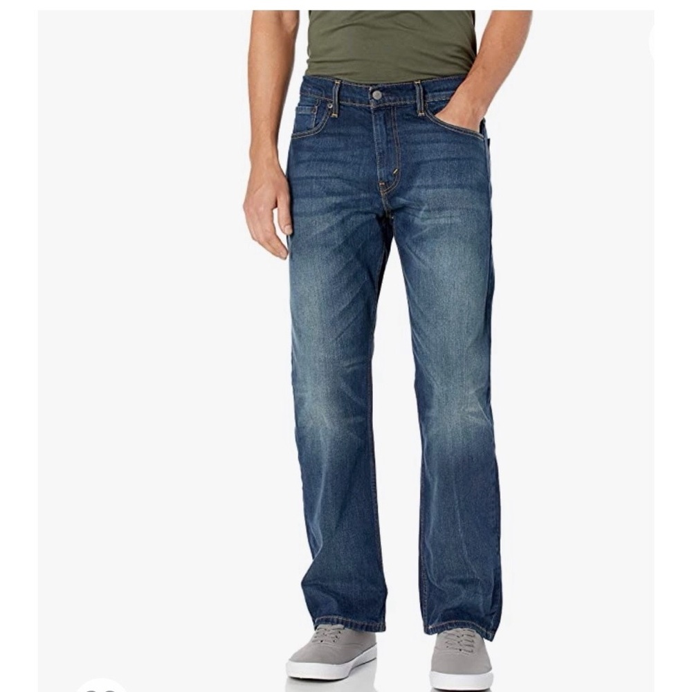 🎊⭐️HP⭐️🎊Levi’s 569 Men’s Loose Straight Fit Jean Size 32